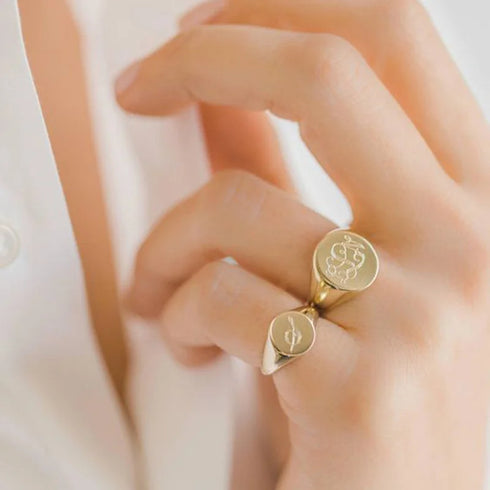 Customized Women Signet Ring, Chunky Round Top Initial Letter Stamp, Stainless Steel Punk Candid Fashion Jewelry Gift To Girls