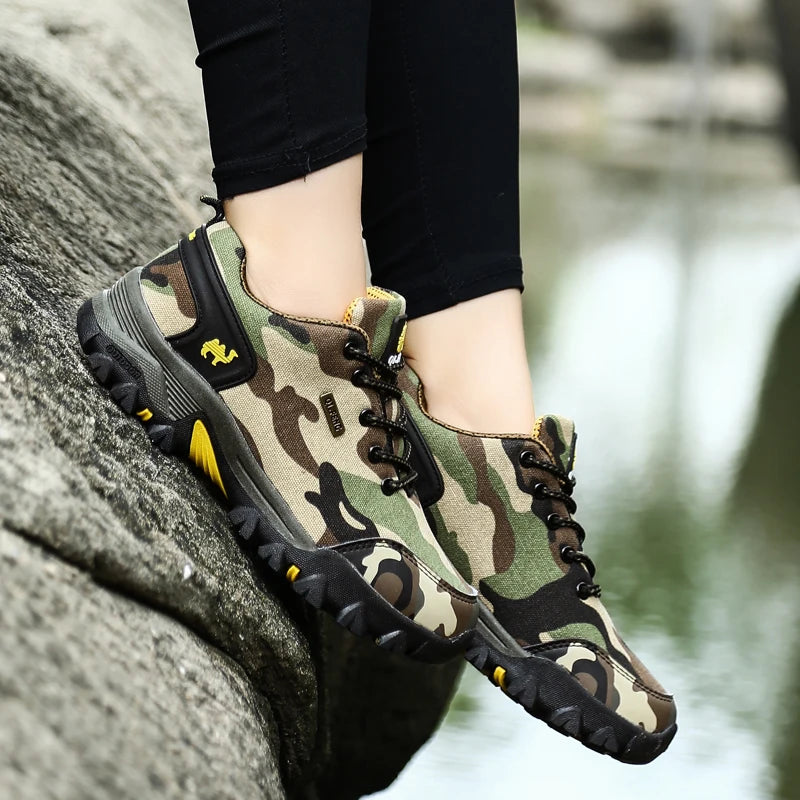 2025 Outdoor Hiking Shoes Summer Footwear Couple Men Women Trail Running Shoes Winter Camouflage Shoes Boys Atacs Camo Mountain
