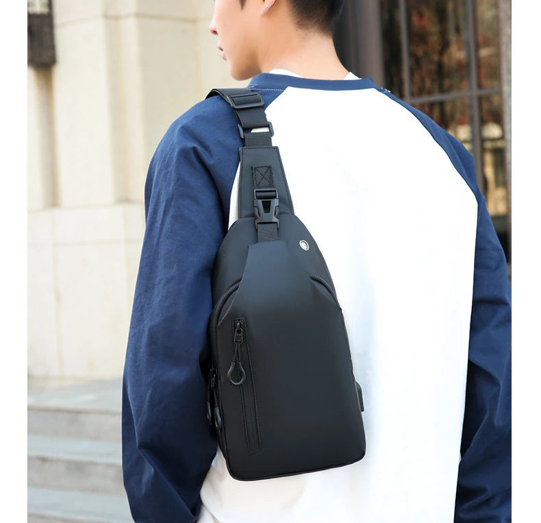Men Bag Fashion New Solid Color Men Chest Bag Outdoor Casual Fashion One Shoulder Crossbody Bag Nylon USB Charging Shoulder Bags