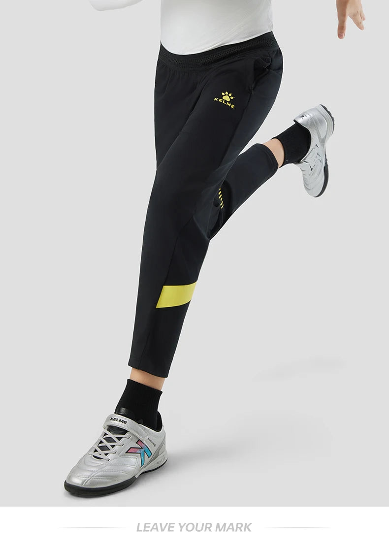 Kelme Kids' Fleece-lined Sports Pants Football Training Pants Casual Fitness Running Pants Warm Windproof Stretch Long Pants
