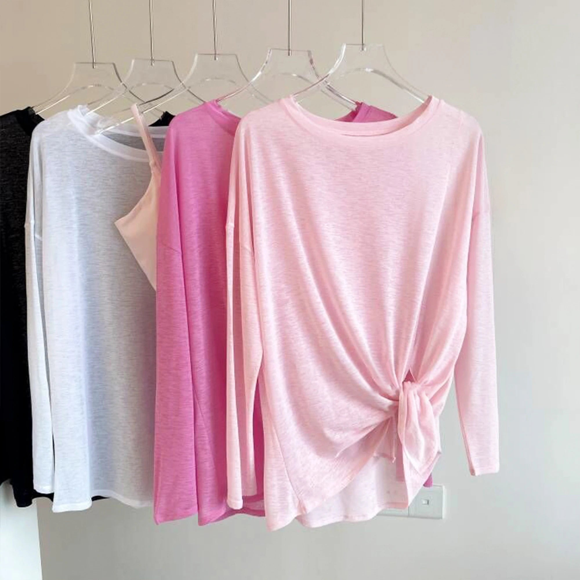 Breathable Long Sleeve Yoga Cover up Lightweight Quick Dry Running Top for Women Loose Fit Simple Sport Fitness Outdoor Leisure