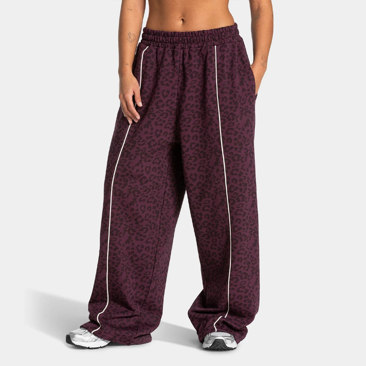 Yoga Leopard Print Jogger Pants for Women – Flexible, perfect for stretching, running, training, jogging, casual, relaxed, styli