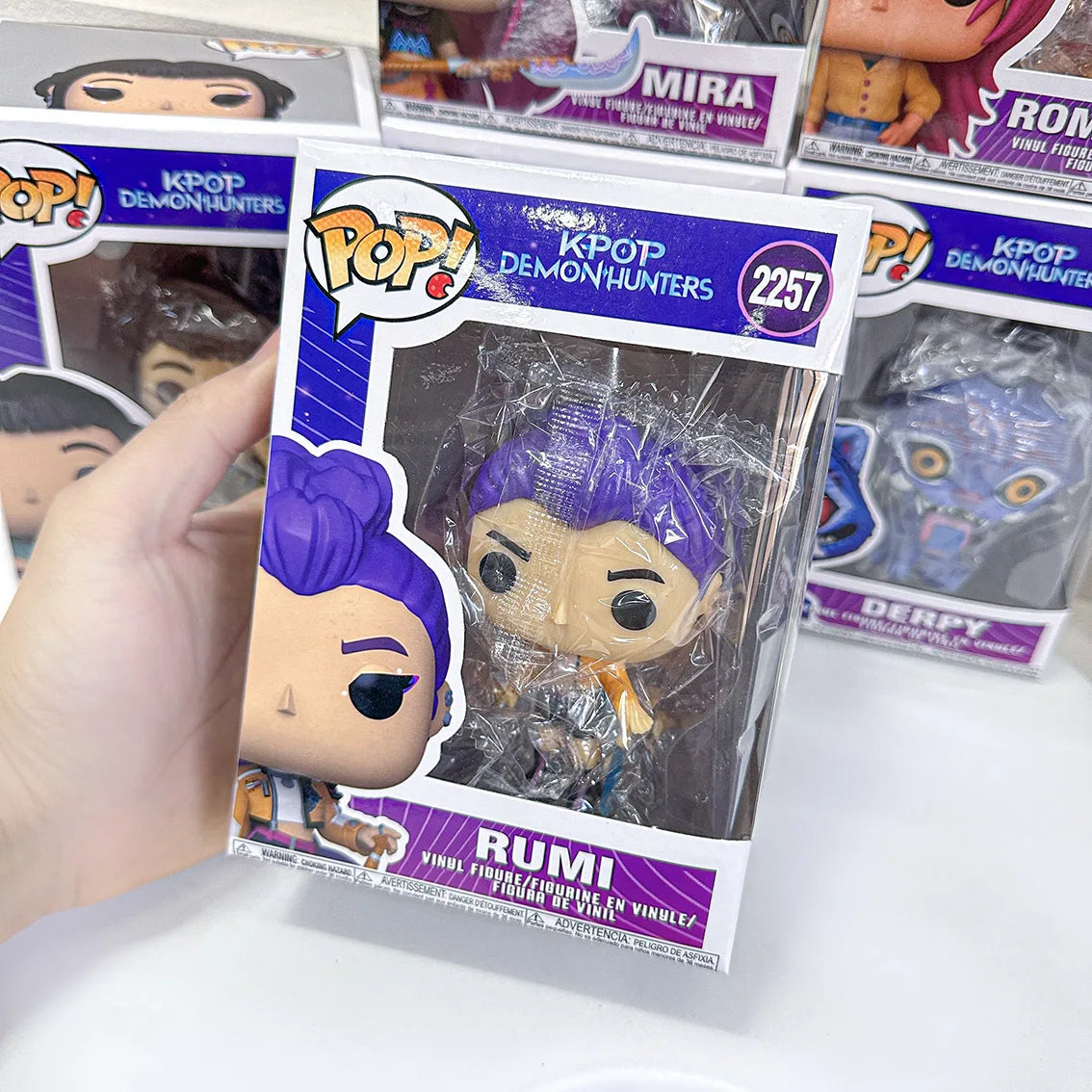 Funko POP KPOP Witch Hunter Group Trendy Handheld Office Peripheral Game Cartoon Model Toy Ornaments Boy Birthday Gift